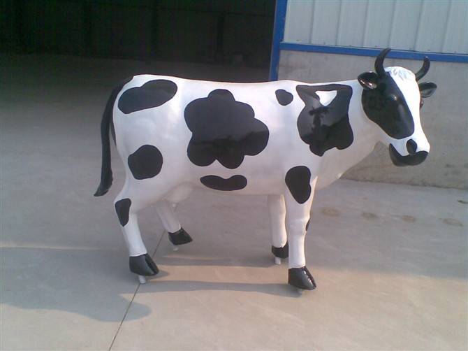 玻璃鋼卡通牛雕塑